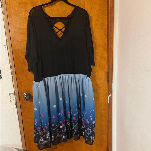 torrid Dresses & Skirts - torrid Alice in Wonderland